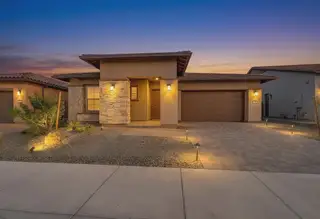 New construction Single-Family house 33332 N 130Th Ln, Peoria, AZ 85383 plan Traverse II Elevation B - image