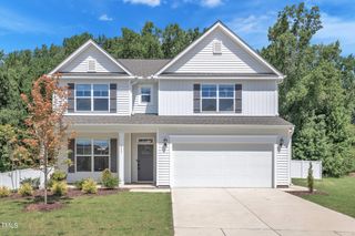 New construction Single-Family house 635 Hampton Crest Court, Fuquay Varina, NC 27526 - photo