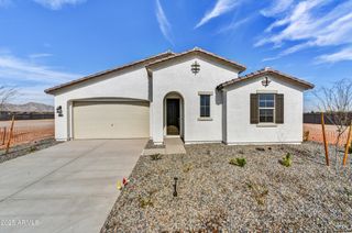 New construction Single-Family house 18950 W Stella Ave, Waddell, AZ 85355 plan Irwin - image