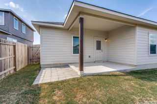 New construction Single-Family house 8931 Hazel Birch, Elmendorf, TX 78112 plan Frio - image