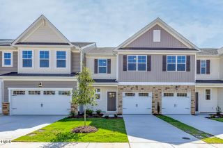 New construction Townhouse house 31 Fairwinds Drive, Lillington, NC 27546 The Graham- photo