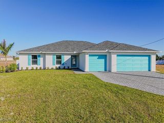 New construction Single-Family house 419 Nw 19Th St, Cape Coral, FL 33993 plan The Paradise Cove - image
