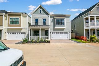 New construction Single-Family house 3520 Harvest Dance Dr, Houston, TX 77008 - image