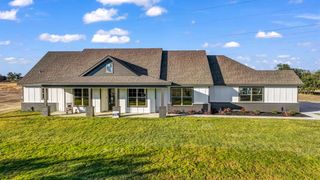 New construction Single-Family house 280 Jupiter Trl, Weatherford, TX 76088 - image