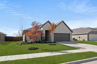 New construction Single-Family house 733 Scarlet Sage Dr, Waxahachie, TX 75165 plan Cheyenne - image