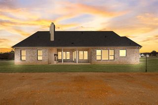 New construction  house 1040 Julian Dr, Van Alstyne, TX 75495 plan Cedar Sage - image