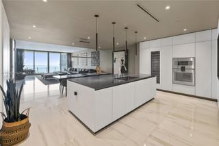 New construction Condo house 300 Biscayne Blvd Wy, Unit 3104, Miami, FL 33131 - image