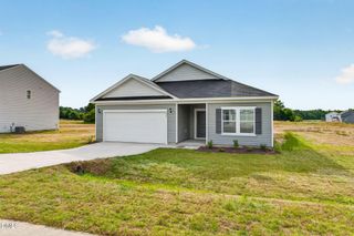 New construction Single-Family house 204 Shiloh Woods Cir, Smithfield, NC 27577 plan Escape - image