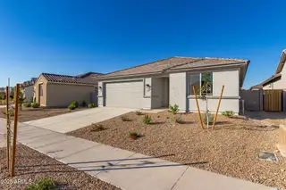 New construction Single-Family house 18353 W Villa Hermosa Ln, Surprise, AZ 85387 plan Falcon - image