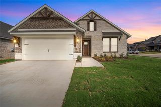 New construction Single-Family house 3531 Helena St, Gainesville, TX 76240 plan Cascade II - image