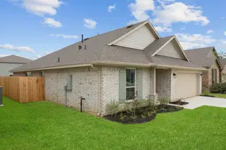 New construction Single-Family house 10681 Ellerston Rd, Cleveland, TX 77327 plan Plan 1635-C - image