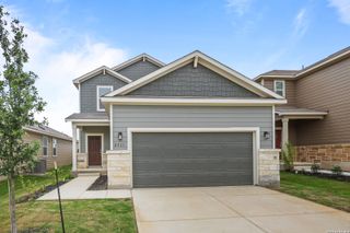 New construction Single-Family house 2511 Rambo Dr, San Antonio, TX 78224 plan Eleanor - 2396 - image