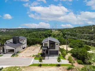 New construction Single-Family house 604 Grapeleaf Dr, Lakeway, TX 78738 plan Foxglove - image