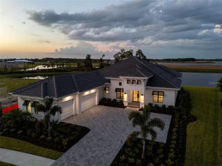 New construction Single-Family house 1043 Blue Shell Lp, Sarasota, FL 34240 - image