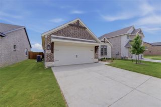 New construction Single-Family house 3502 Helena St, Gainesville, TX 76240 plan Cascade II - image