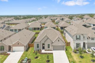 New construction Single-Family house 305 Five Mile Creek Way, Kyle, TX 78640 plan Hart - image