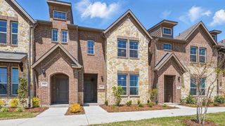 New construction Townhouse house 1931 Hellams Ln, Royse City, TX 75189 - image