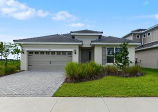 New construction Single-Family house 2366 Wise River Ln, Zephyrhills, FL 33541 plan Hampton II - image