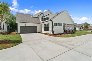 New construction Single-Family house 585 Gavitt Dr, Cumming, GA 30040 plan The Milton - image