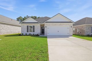 New construction Single-Family house 80 Spooner St, Defuniak Springs, FL 32433 plan Carter - image
