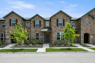 New construction Townhouse house 245 Wagon Spoke Wy, Fort Worth, TX 76120 plan Crockett 5A3 - image