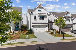 New construction Single-Family house 637 Skytop Dr, Cumming, GA 30040 plan The Cantrell - image