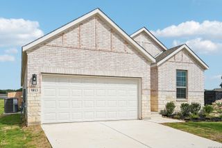 New construction Single-Family house 9813 Jetty Mls, San Antonio, TX 78254 plan The Rio Grande (3010) - image
