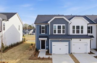 New construction Townhouse house 2810 Rodeo Ct, Willow Spring, NC 27592 - image