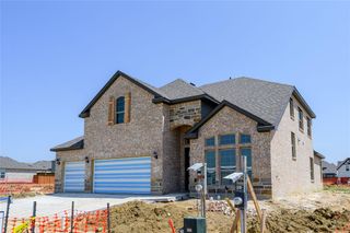 New construction house 14425 Lovelace St, Pilot Point, TX 75009 plan Portico - image