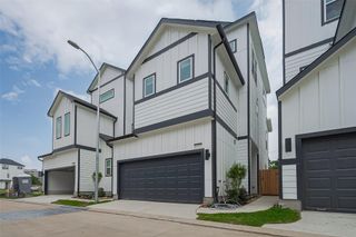 New construction Single-Family house 8927 Grovner Pl, Houston, TX 77055 - image