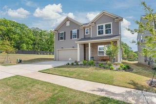 New construction Single-Family house 5711 Stewarts Landing Rd, Charlotte, NC 28215 plan Hampton - image
