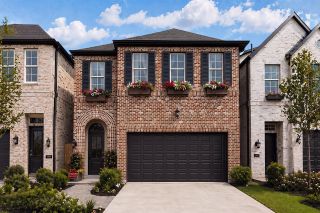 New construction Single-Family house 1717 Monarch Oaks St, Houston, TX 77055 - image