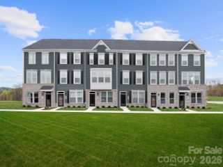 New construction Townhouse house 9906 Mallard Creek Rd, Charlotte, NC 28262 plan Clarendon - image