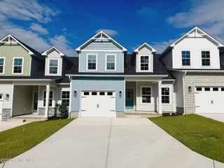 New construction Single-Family house 549 Timbercrest Cir Se, Bolivia, NC 28422 plan 1807 Townhome - image