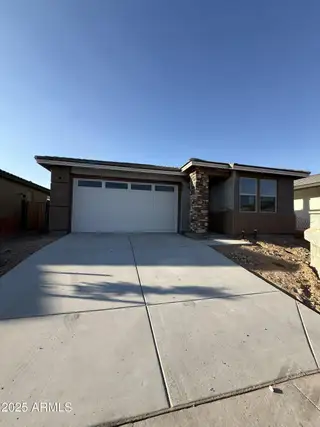 New construction Single-Family house 17276 W Sunward Dr, Goodyear, AZ 85338 plan Shiloh - image