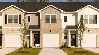 New construction Townhouse house 206 Kenmore Cir, Perry, GA 31069 - image