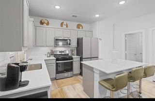 New construction house 2125 Mossfield Ln, Forney, TX 75126 plan Pearl | Devonshire - image