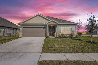 New construction Single-Family house 1001 Verde Creek Ct, Crowley, TX 76036 plan Geneva - image