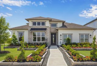 New construction Single-Family house 16151 Rustling Woods Rd, Conroe, TX 77302 plan 5042 Elevation E - image