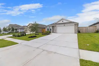 New construction Single-Family house 2806 Cedar Rock St, League City, TX 77573 plan Newlin - image