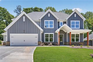 New construction Single-Family house 2541 Parkside Wy, Gainesville, GA 30507 plan Dewhurst 3-Car - image