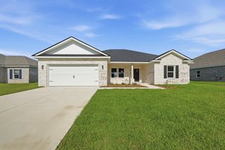 New construction Single-Family house 6113 Mildred'S Wy, Crestview, FL 32539 plan Dalton - image