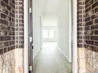 New construction Single-Family house 1417 Burrs Ferry Ct, Seguin, TX 78155 plan Carter - image