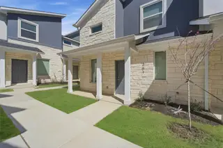 New construction Townhouse house 500 Municipal Dr, Unit 301, Leander, TX 78641 - image