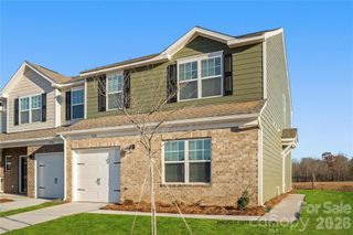 New construction Townhouse house 5124 Tommy Ln, Unit 1005, Stanley, NC 28164 - image