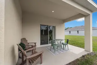 New construction Single-Family house 118 Anchor Line Dr, Apollo Beach, FL 33572 plan Yorkshire - image