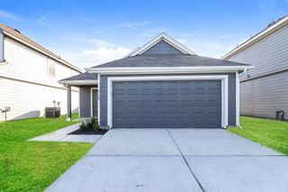 New construction Single-Family house 5122 Hector Gustavo Dr, Rosharon, TX 77583 plan The Pinewood - image