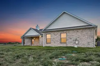 New construction Single-Family house 405 Red Roan Rdg, Weatherford, TX 76087 - image