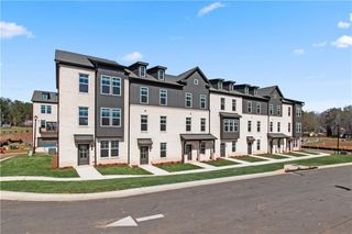 New construction Townhouse house 2614 Daybreak Ln, Newnan, GA 30265 - image