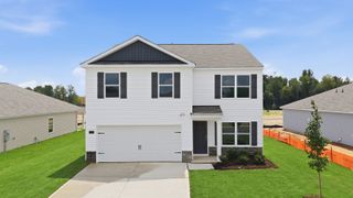 New construction Single-Family house 7221 Silverleaf Rd, Rocky Mount, NC 27804 plan Belhaven - Express - image